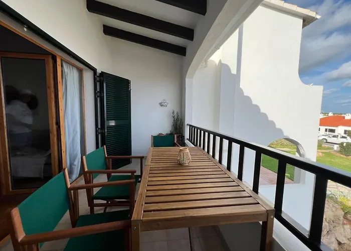 アパート Natalia ソン・パルク